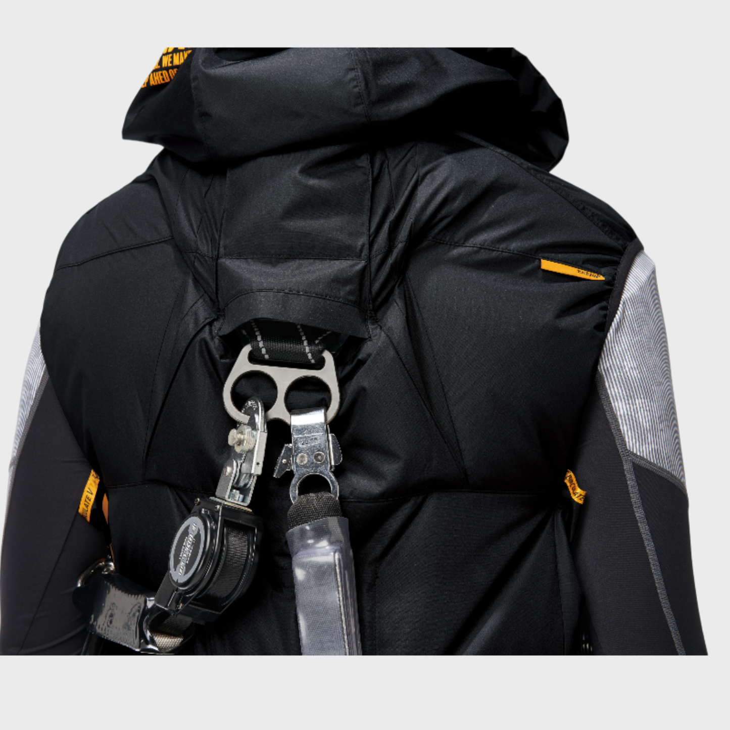 7700　The tough　空調風神服チタンフードベスト